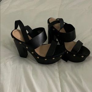 Platform sandals
